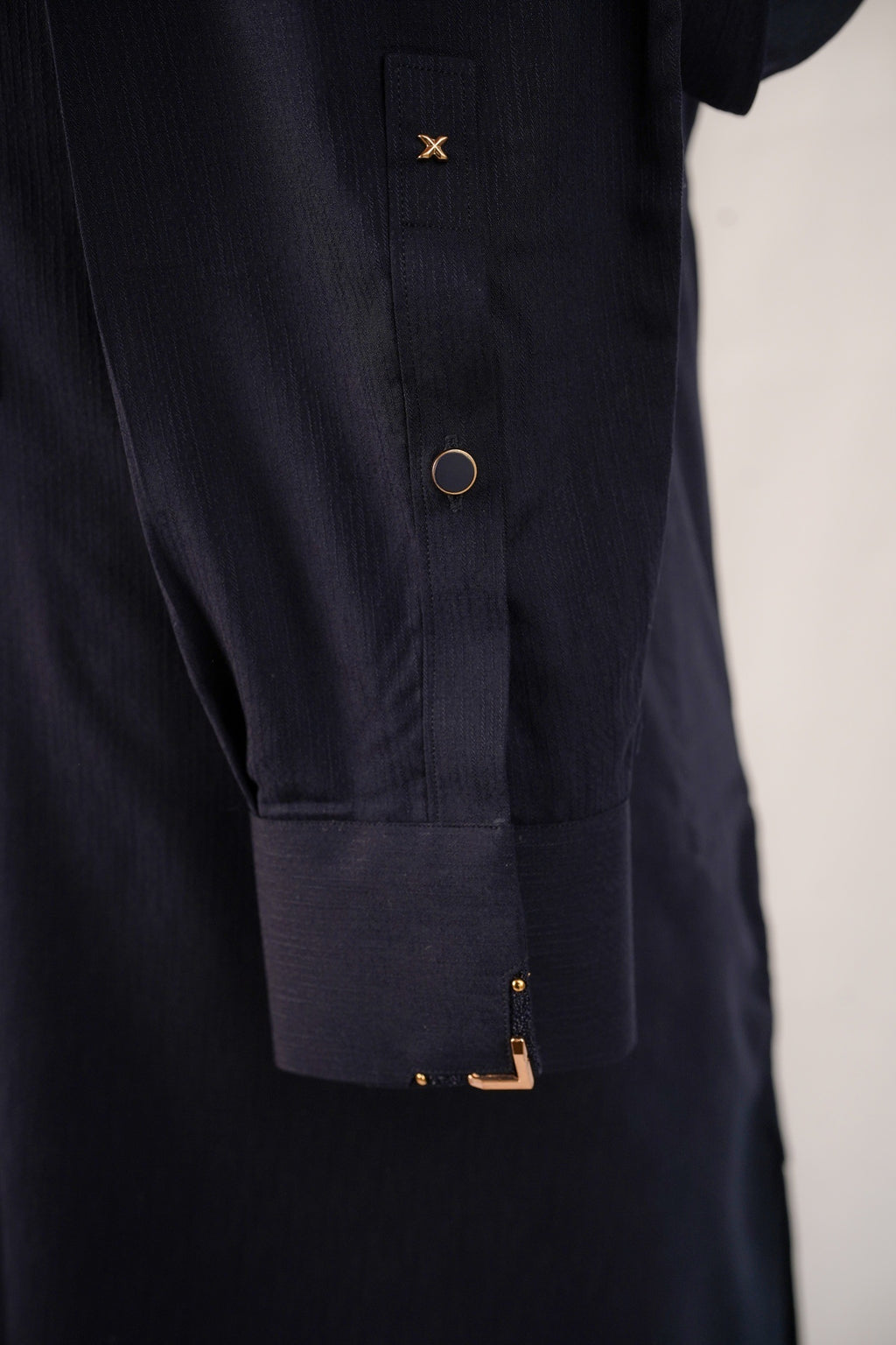 MID-NIGHT BLUE TEXTURED KURTA TROUSER