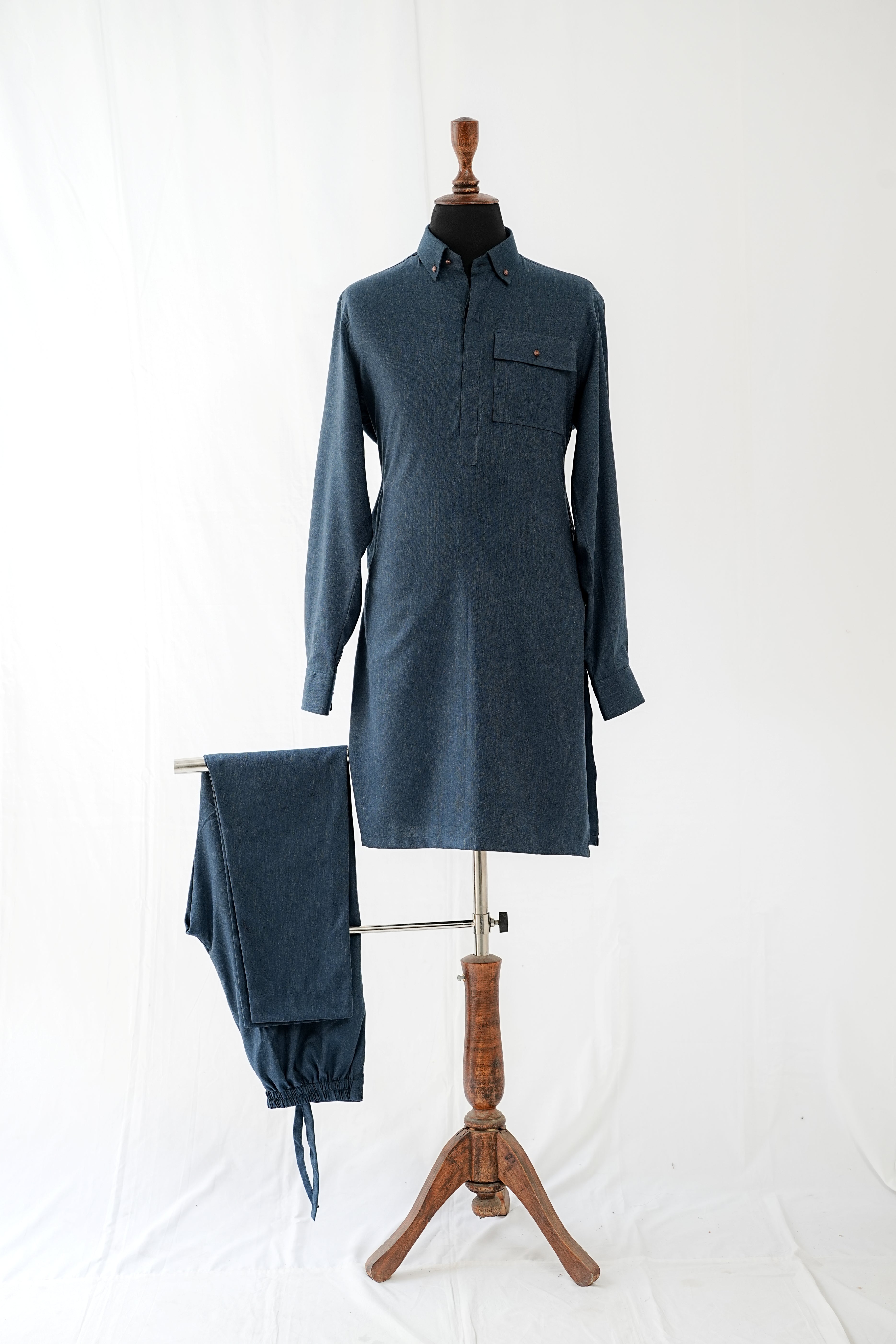 BLUE FRONT POCKET KURTA TROUSER