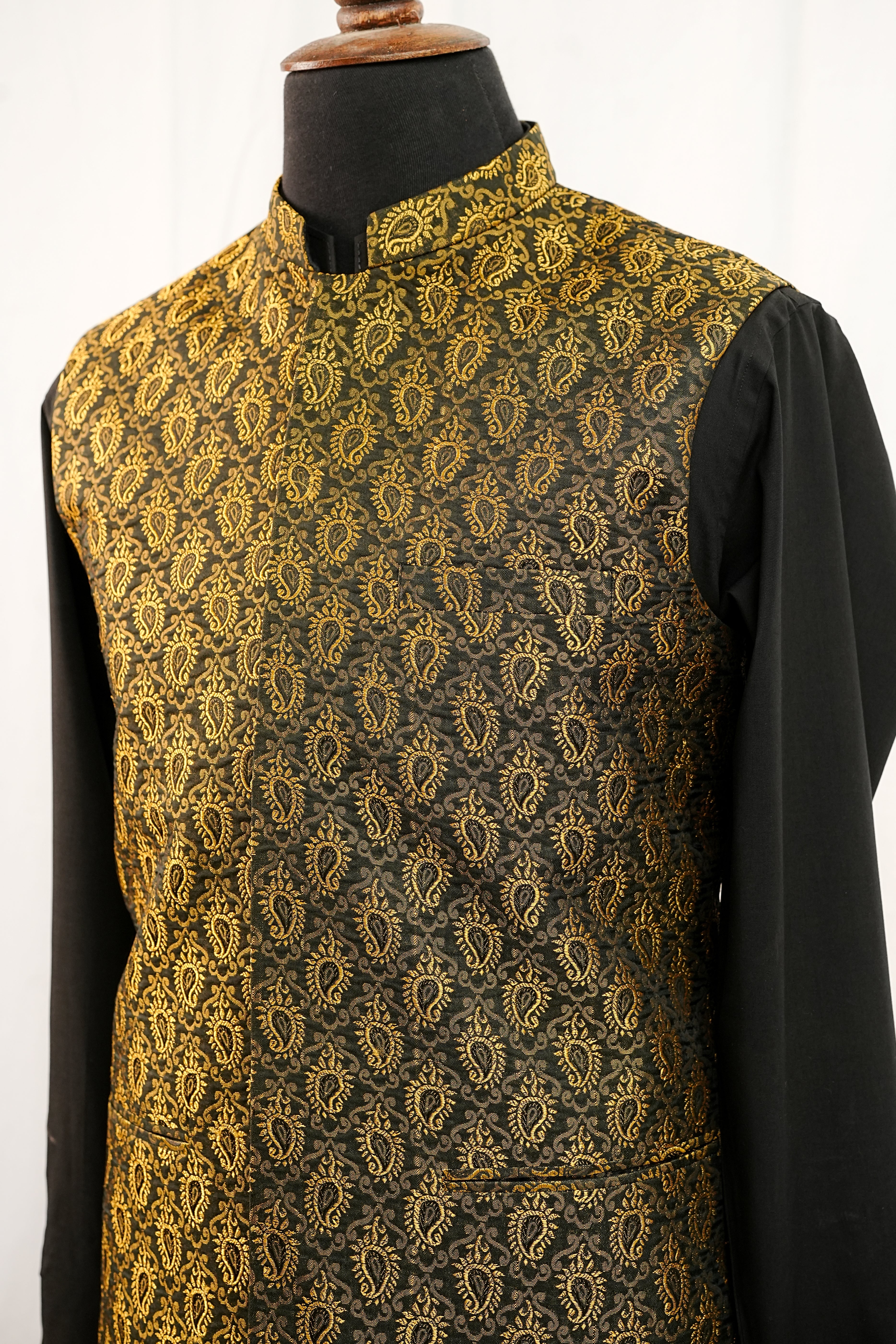 COPPER GOLD JAMAWAR WAIST COAT