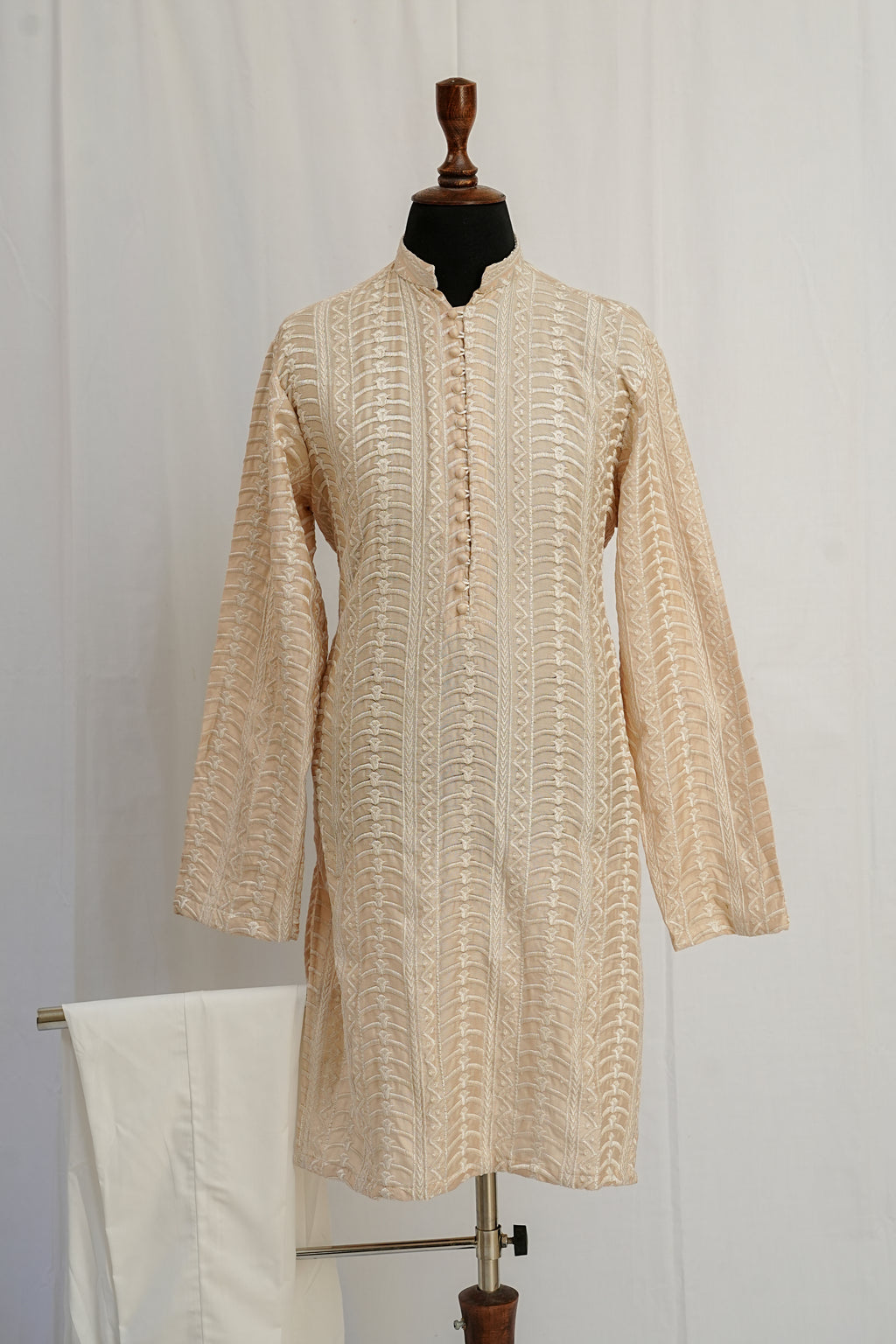GOLDEN EMBROIDERED KURTA TROUSER