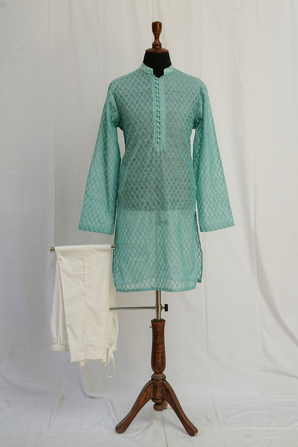 TURQOUIS EMBROIDERED KURTA TROUSER