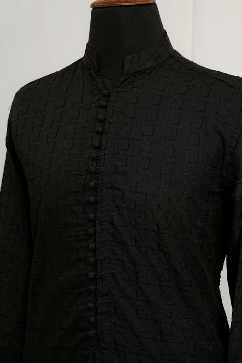 BLACK EMBROIDERED KURTA TROUSER