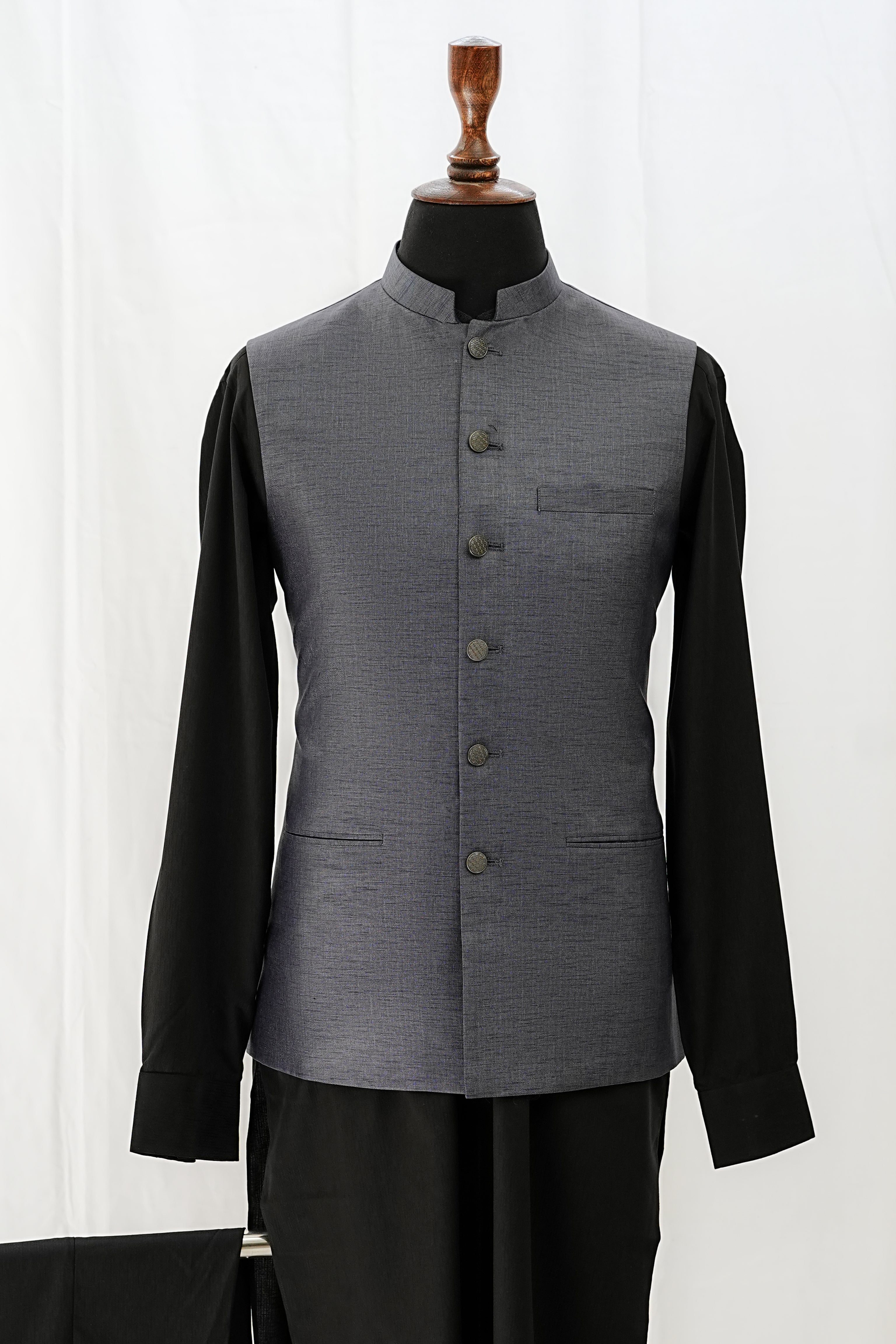 GREY TEXTURED WAIST COAT
