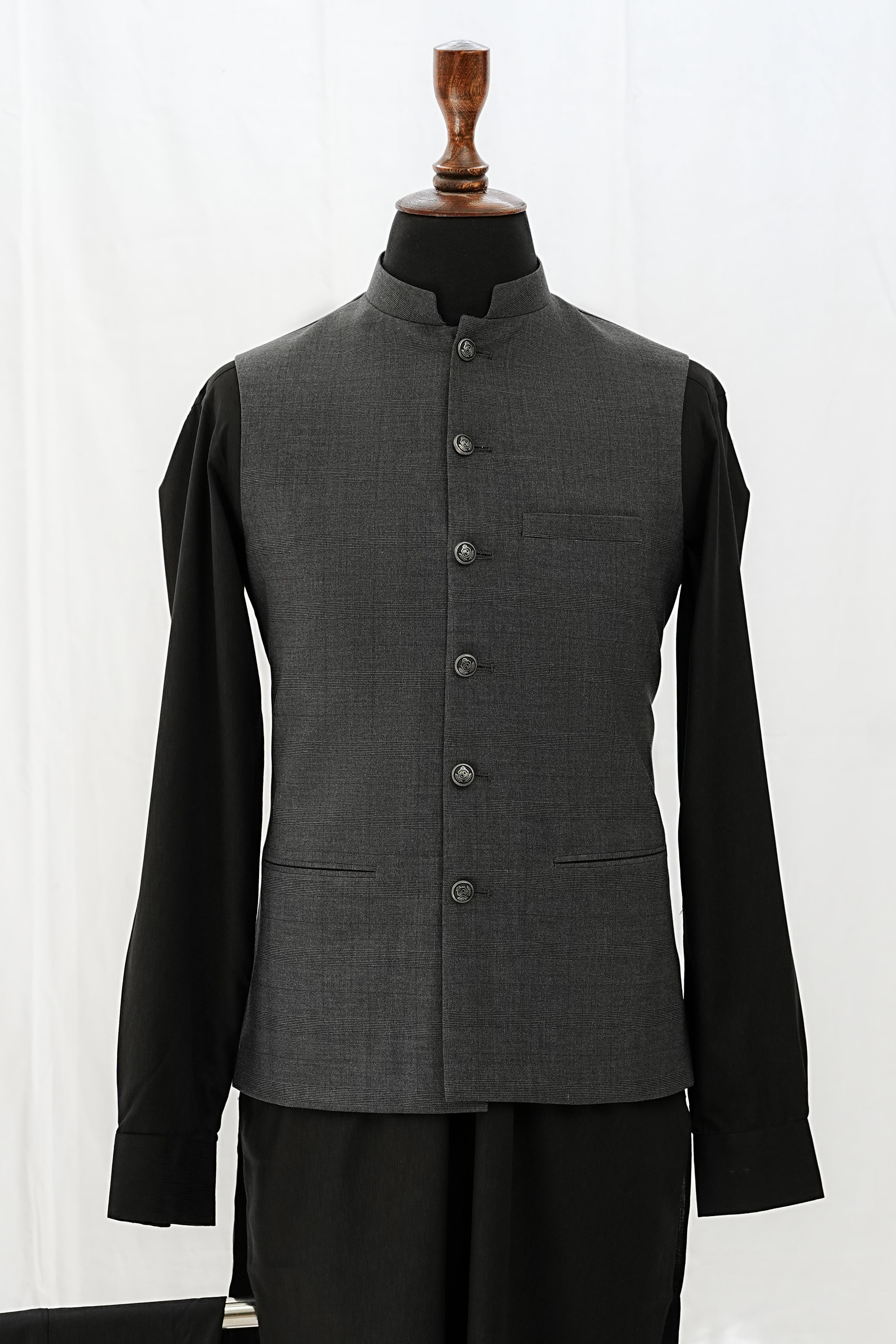 BURBERRY DARK GREY WAIST COAT