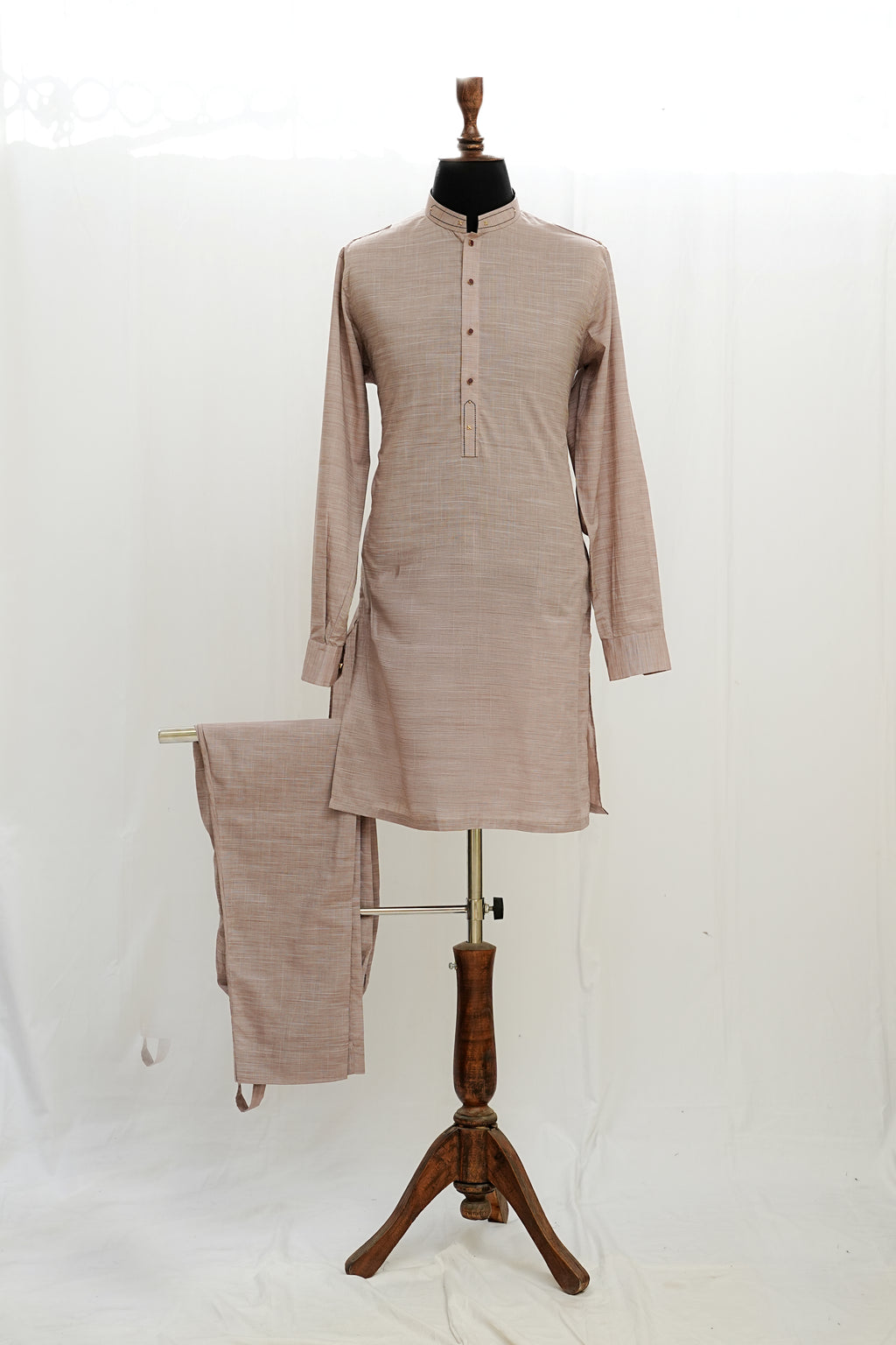 SKIN KURTA TROUSER
